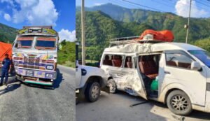 धादिङमा सवारी एकापसमा ठोक्किदा ७ जना घाइते